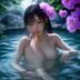 内容审核苏芸的头像照片，女性，温和气质，浅色背景